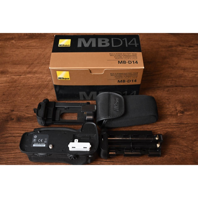 MBD-14 ニコン　バッテリーグリップ