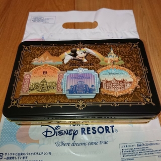 ディズニー(Disney)のディズニー ディズニーホテル限定 チョコレートカバードミルフィーユ 1缶(菓子/デザート)
