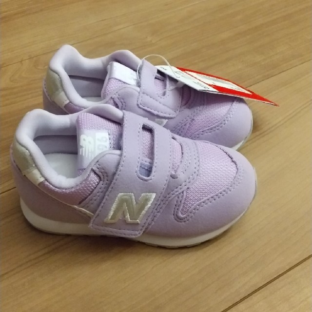 New Balance(ニューバランス)の箱なし ニューバランススニーカー IZ996 ライラック 15.5cm キッズ/ベビー/マタニティのキッズ靴/シューズ(15cm~)(スニーカー)の商品写真