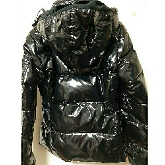 再追加販売 なーさん専用 MONCLERショートダウンジャケット - 通販