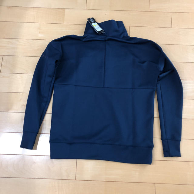 UNDER ARMOUR(アンダーアーマー)の専用!【超お得!】最終価格!UAレディース用シャツ レディースのトップス(シャツ/ブラウス(長袖/七分))の商品写真