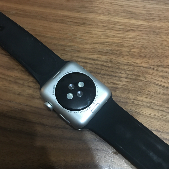 Apple(アップル)のApple Watch‎ NIKE本体 S3 キラキラカバー コラボベルト メンズの時計(腕時計(デジタル))の商品写真