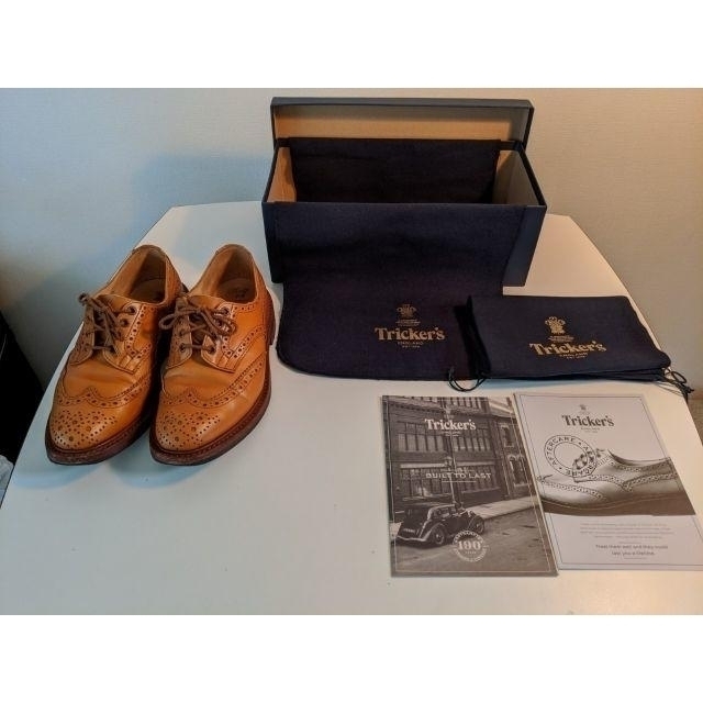 Trickers(トリッカーズ)のトリッカーズ　バートン　M5633　エイコン　ダイナイト　サイズ：UK７ メンズの靴/シューズ(ドレス/ビジネス)の商品写真