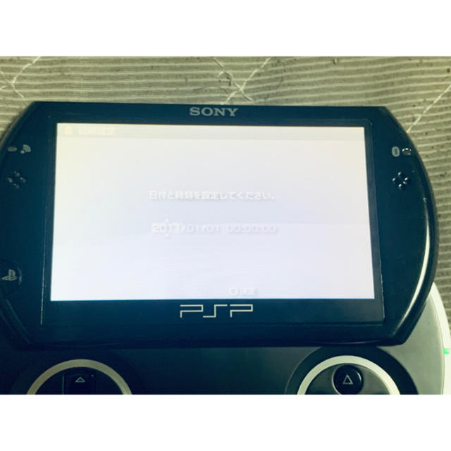 専用出品　PSP go ブラック　比較的美品　送料無料　6 1