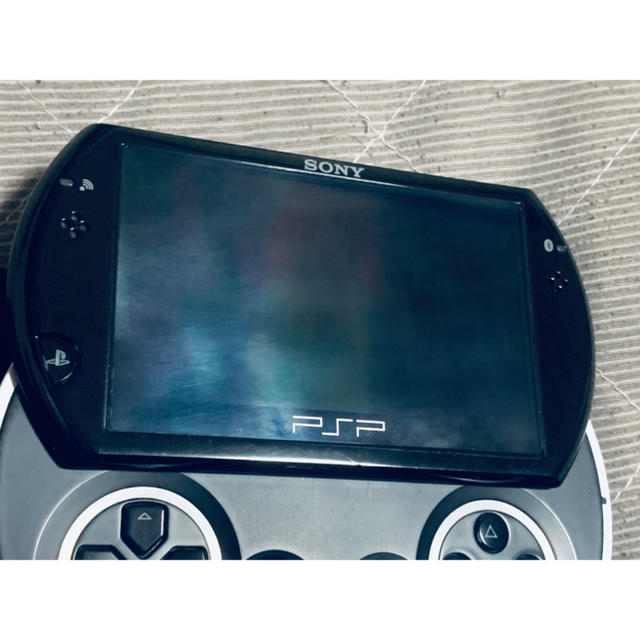 専用出品　PSP go ブラック　比較的美品　送料無料　6 2