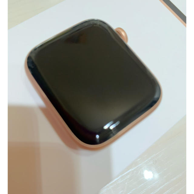 Apple Watch(アップルウォッチ)のApple Watch 4        44㎜　　GPSモデル レディースのファッション小物(腕時計)の商品写真