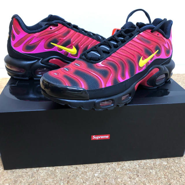 Supreme(シュプリーム)のぴかくら様専用supreme airmax plus black シュプリーム メンズの靴/シューズ(スニーカー)の商品写真