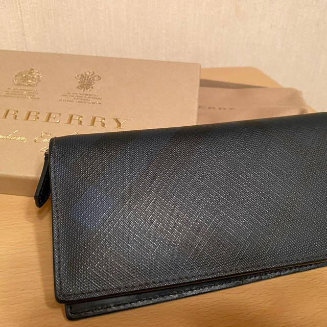 BURBERRY(バーバリー)のBurberry 財布 メンズのファッション小物(長財布)の商品写真