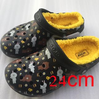 クロックス(crocs)のクロックス ボア付き クラシック LINE フレンズ ラインド クロッグ (サンダル)