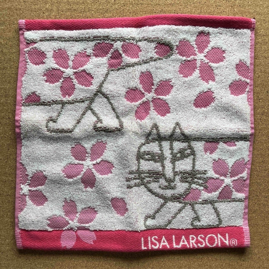Lisa Larson(リサラーソン)の【新品】リサラーソン＊可愛い大小タオルハンカチ2枚セット レディースのファッション小物(ハンカチ)の商品写真