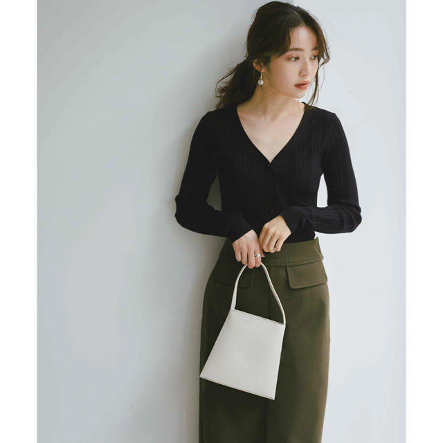 ZARA(ザラ)のbasement 起毛スカート　新品　未使用　smサイズ レディースのスカート(ひざ丈スカート)の商品写真