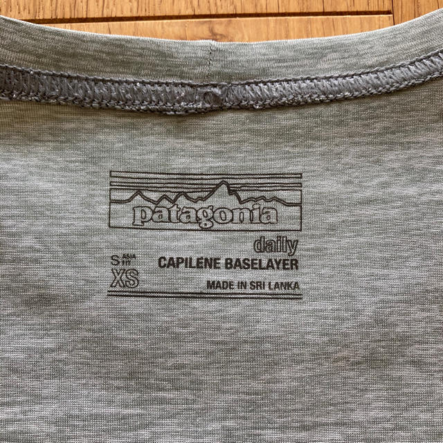 patagonia(パタゴニア)のだーま様専用　パタゴニア　ロゴTシャツ　メンズXS メンズのトップス(Tシャツ/カットソー(七分/長袖))の商品写真