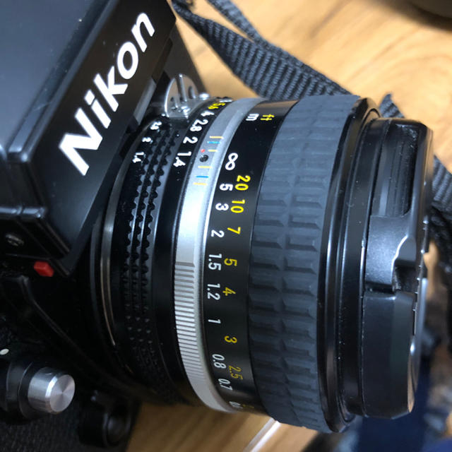 Nikon F3レンズ・ネックストラップ・フィルムおまけ
