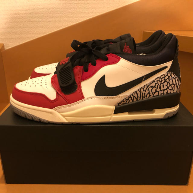 NIKE AIR JORDAN LEGACY312LOW BLACKCEMENT 1