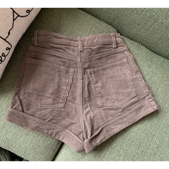 juemi High-Waisted Corduroy Shorts Olive