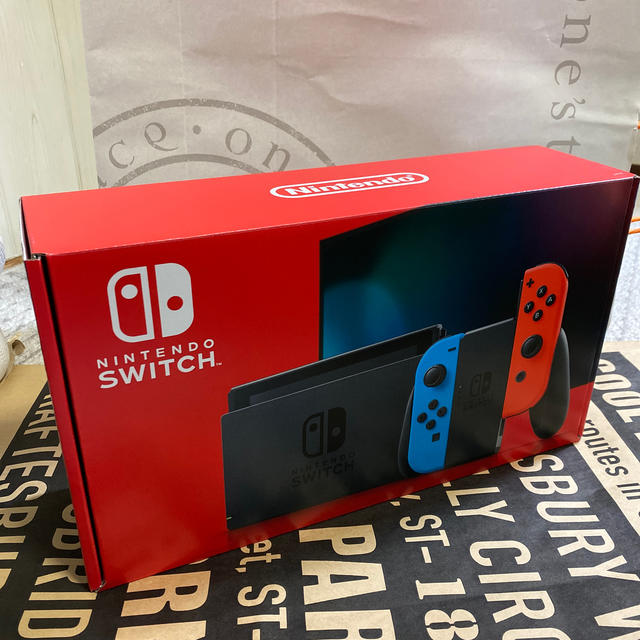 Nintendo Switch 本体　ニンテンドースイッチ　新品未使用品