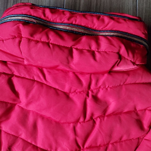 ZARA(ザラ)のZARA　ダウンジャケット　赤　レッド　きれい目 レディースのジャケット/アウター(ダウンジャケット)の商品写真