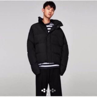 ザラ(ZARA)のZARA パフジャケット ダウン BALENCIAGA(ダウンジャケット)