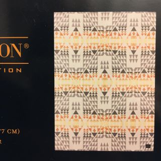 PENDLETON - ▶︎PENDLETON◀︎ペンドルトン スロー アイボリー ...