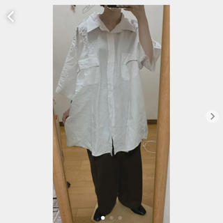 big white shirt(シャツ)