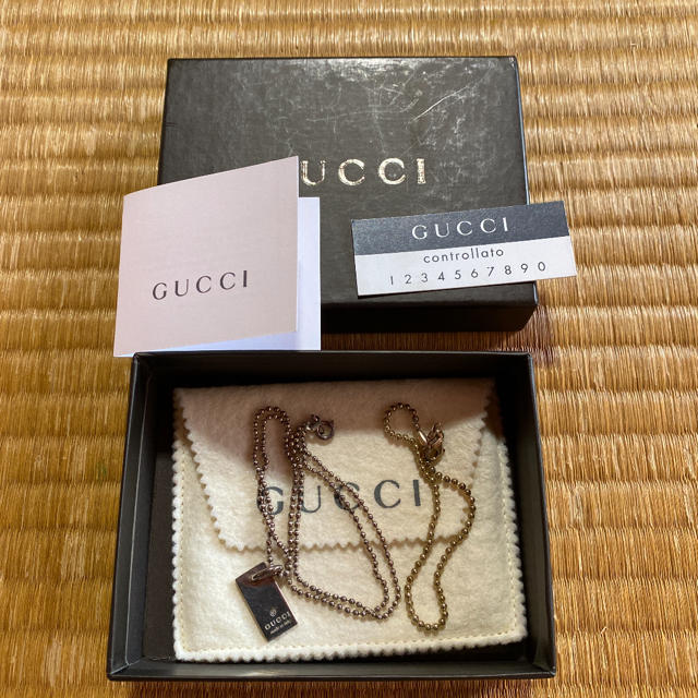 Gucci(グッチ)のGUCCI  グッチ  シルバー  ロゴプレート  ネックレス メンズのアクセサリー(ネックレス)の商品写真