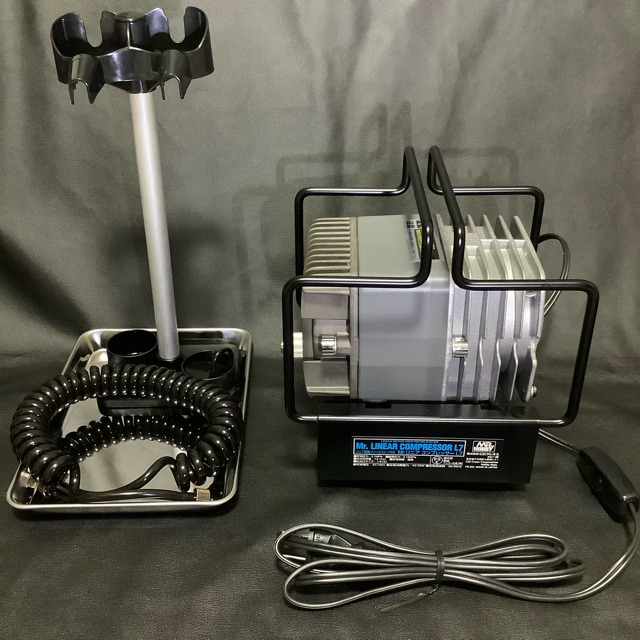 エアブラシ一式 & 塗装ブースセット - 模型製作用品 エアブラシ一式 & 塗装ブースセット - 模型製作用品