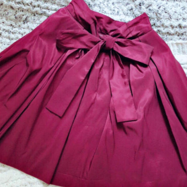 FRAY I.D(フレイアイディー)のバックリボンスカート レディースのスカート(ひざ丈スカート)の商品写真