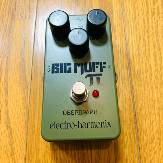 Electro Harmonix Green Russian Big Muff 楽器のギター(エフェクター)の商品写真