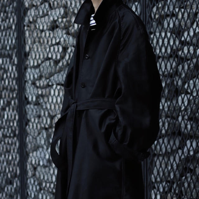 COMOLI(コモリ)のOUTIL L'ECHOPPE 別注コート2 メンズのジャケット/アウター(ステンカラーコート)の商品写真