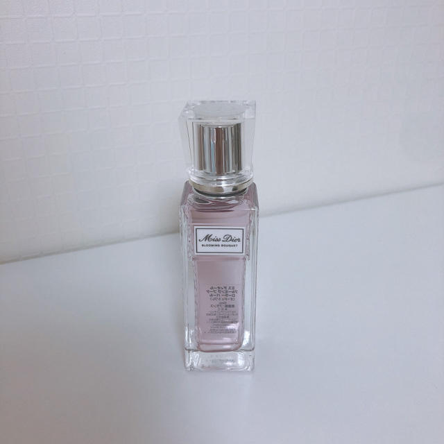 Dior(ディオール)のDIOR♡ コスメ/美容の香水(香水(女性用))の商品写真