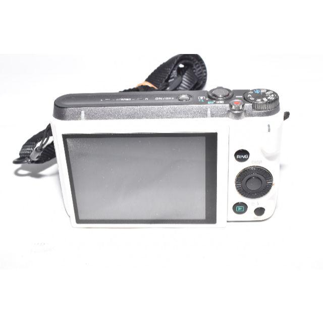 CASIO(カシオ)のCASIO EXILIM デジタルカメラ ハイスピード 快適シャッターホワイト  スマホ/家電/カメラのカメラ(コンパクトデジタルカメラ)の商品写真