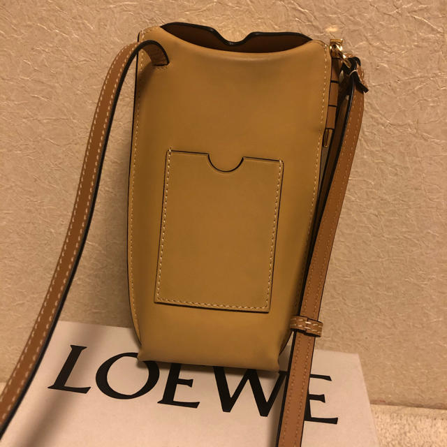 LOEWE(ロエベ)の値下！LOEWE ゲートポケット レディースのバッグ(ショルダーバッグ)の商品写真