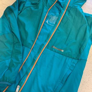 patagonia(ナイロンジャケット ・ オレンジ/橙色系)のフリマ patagonia(ナイロンジャケット ・ オレンジ/橙色系)のフリマ