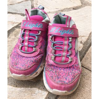 スケッチャーズ(SKECHERS)の光る靴　女の子　19cm(スニーカー)