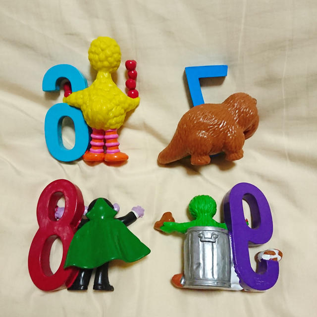 SESAME STREET(セサミストリート)のヴィンテージ セサミストリート フィギュア 10種セット 数字PVC レア エンタメ/ホビーのおもちゃ/ぬいぐるみ(キャラクターグッズ)の商品写真