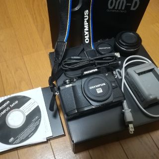 オリンパス(OLYMPUS)のOLYMPUS OM−D E−M10 Mark 2 ＋レンズ、フィルター等(ミラーレス一眼)