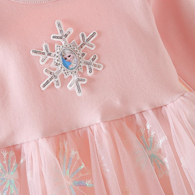 【新品】Disnyディズニーアナ雪　エルサワンピース　100サイズ キッズ/ベビー/マタニティのキッズ服女の子用(90cm~)(ワンピース)の商品写真