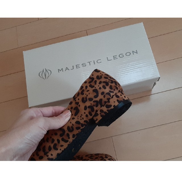 MAJESTIC LEGON(マジェスティックレゴン)の【新品未使用】マジェスティックレゴン豹柄パンプスバレエシューズ24.5ヒョウ柄 レディースの靴/シューズ(バレエシューズ)の商品写真