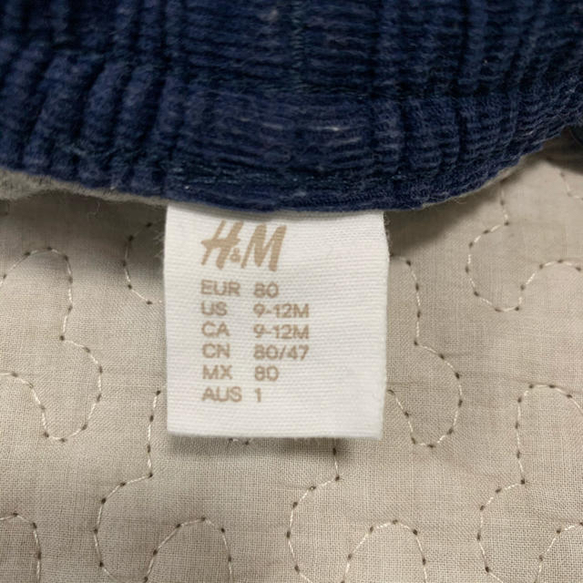 H&M(エイチアンドエム)のコーデュロイパンツ&リブタイツ キッズ/ベビー/マタニティのベビー服(~85cm)(パンツ)の商品写真