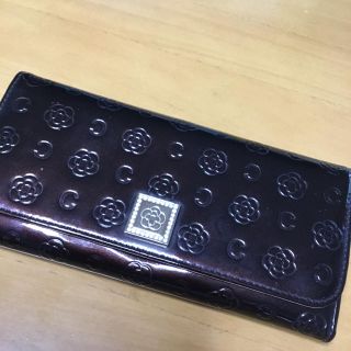 クレイサス(CLATHAS)のCLATHAS   クレイサス　エナメル長財布　ラメ　ブラウンカラー(財布)