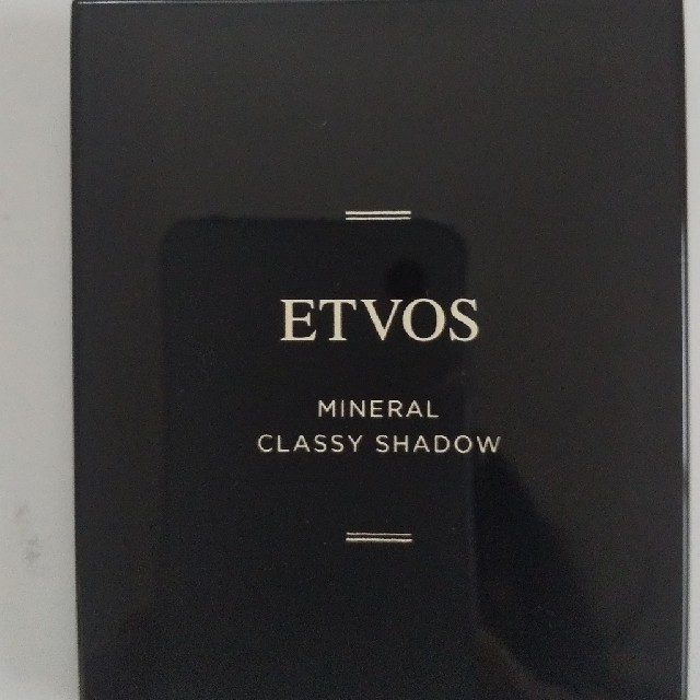 ETVOS(エトヴォス)のETVOS 限定 アイシャドウ コスメ/美容のベースメイク/化粧品(アイシャドウ)の商品写真