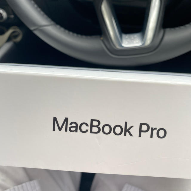 MAC(マック)の2018MacBook Pro スマホ/家電/カメラのPC/タブレット(ノートPC)の商品写真