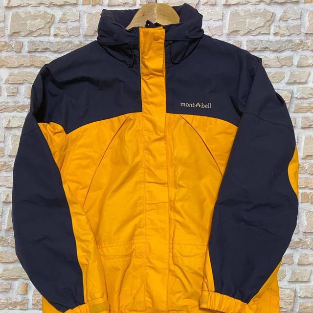 mont bell(モンベル)のモンベル　マウンテンパーカー　オレンジ　アウター  メンズのジャケット/アウター(マウンテンパーカー)の商品写真