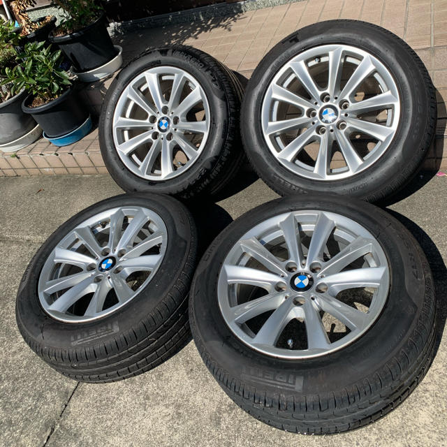 BMW(ビーエムダブリュー)のBMW純正 5シリーズF10 タイヤ付きアルミホイール 225/55R17インチ 自動車/バイクの自動車(タイヤ・ホイールセット)の商品写真