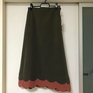 メルロー(merlot)の［新品］スカートお値下げしました。(ロングスカート)