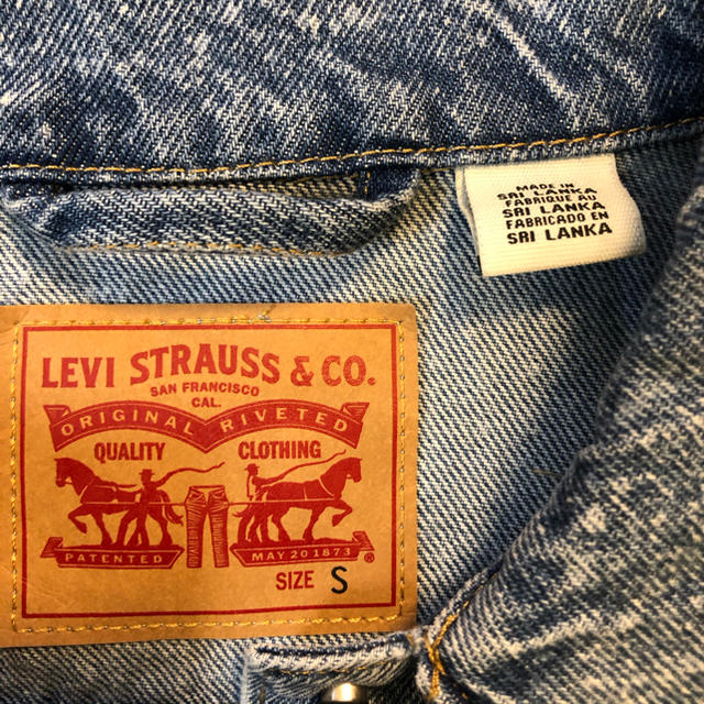 Levi's(リーバイス)の新品‼︎早い者勝ち‼︎リーバイス　デニムジャケット Gジャン レディースのジャケット/アウター(Gジャン/デニムジャケット)の商品写真