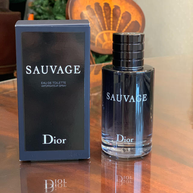 Dior  SAUVAGE（ソヴァージュ）オードトワレ100ml