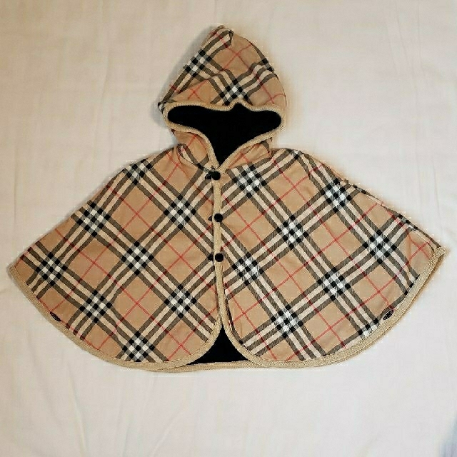 BURBERRY(バーバリー)のBURBERRY　ベビー　リバーシブルポンチョ キッズ/ベビー/マタニティのベビー服(~85cm)(カーディガン/ボレロ)の商品写真