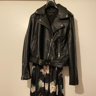 ザラ(ZARA)のZARA ライダースジャケット(ライダースジャケット)