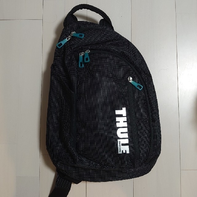 THULE(スーリー)のスーリー　スリングバッグ　TCSP313 メンズのバッグ(ボディーバッグ)の商品写真